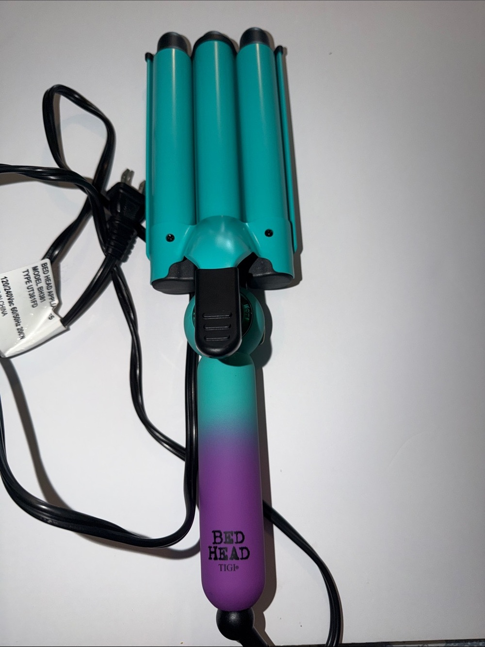 Bed head wave affair 3 barrel ceramic hair waver